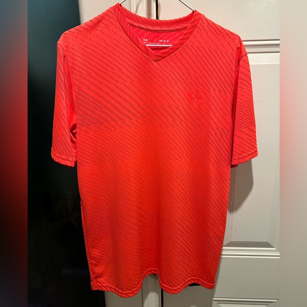 Under Armour Men's HeatGear Velocity Jacquard V-Neck Shirt